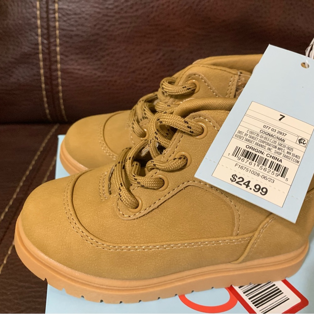 Little boy’s Cat & Jack size 7 NWT’s boots; color is cognac (brown)